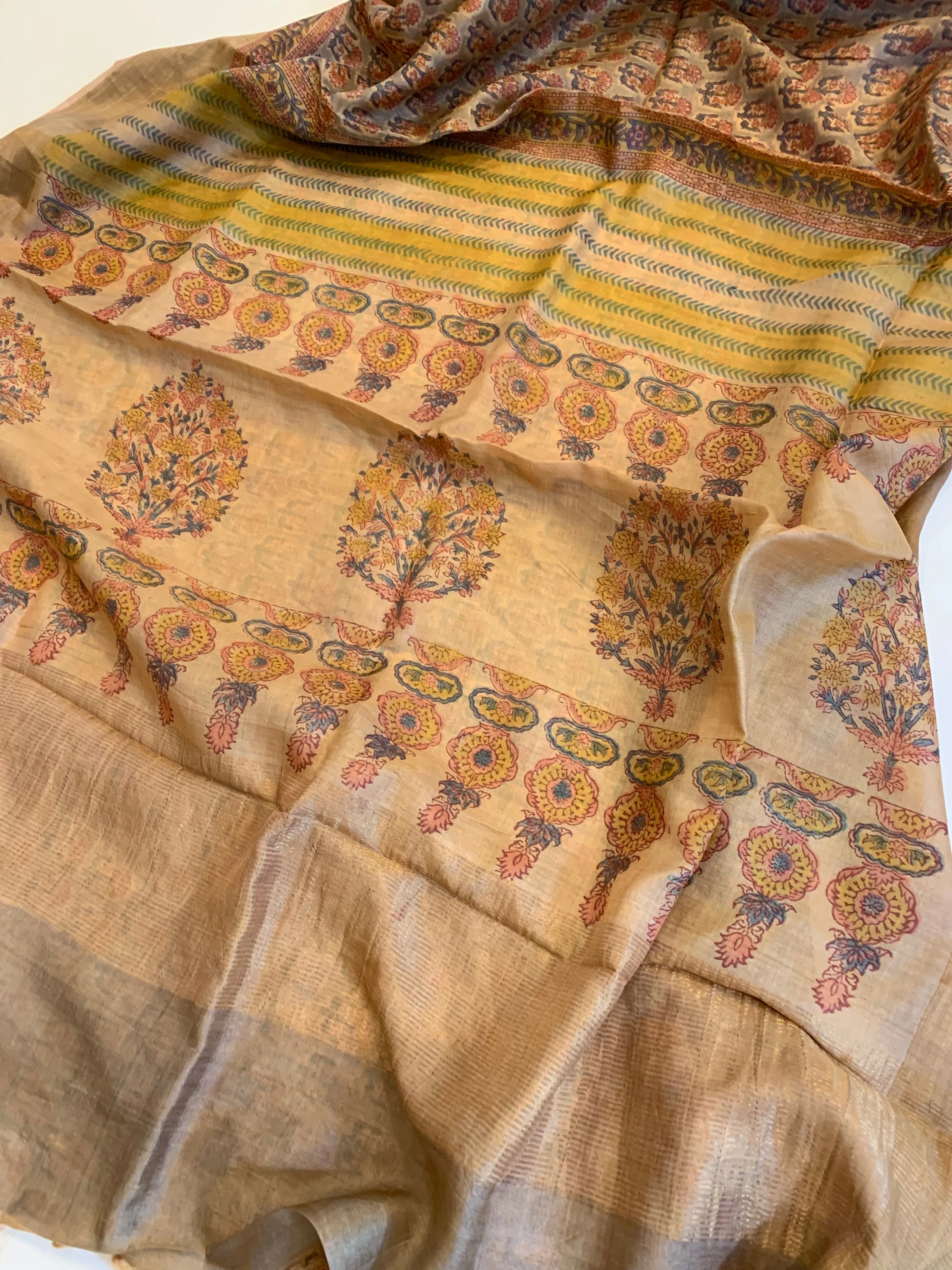 Tussar Silk: PENNA